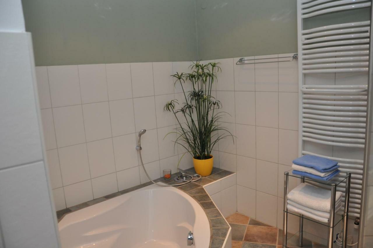 Haaghof Ertl Lägenhet Exteriör bild